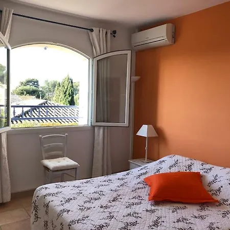 Havre De Paix Provencal